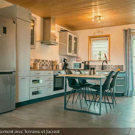 Les Appartements Du Pont Alsort Froid-Chapelle Zewnętrze zdjęcie