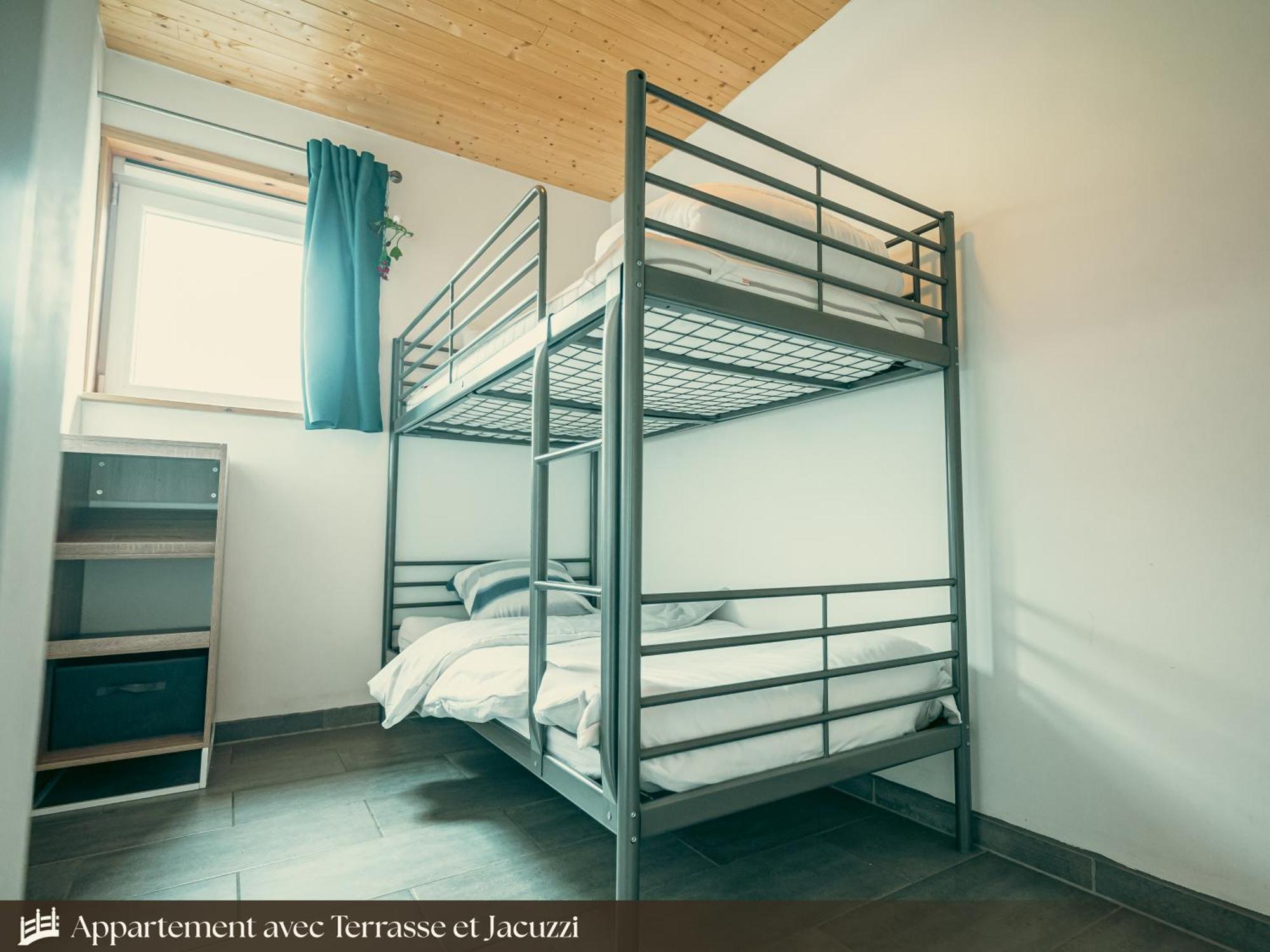 Les Appartements Du Pont Alsort Froid-Chapelle Zewnętrze zdjęcie